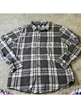 Volcom Men’s Grey Black White Plaid Flannel Shirt size XL